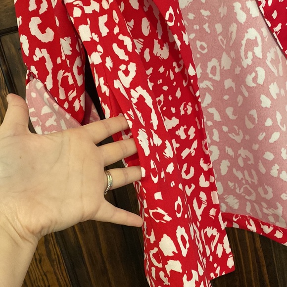 Adorable NWOT cheetah print blazer - lightweight, stretchy, with pockets - Picture 4 of 7